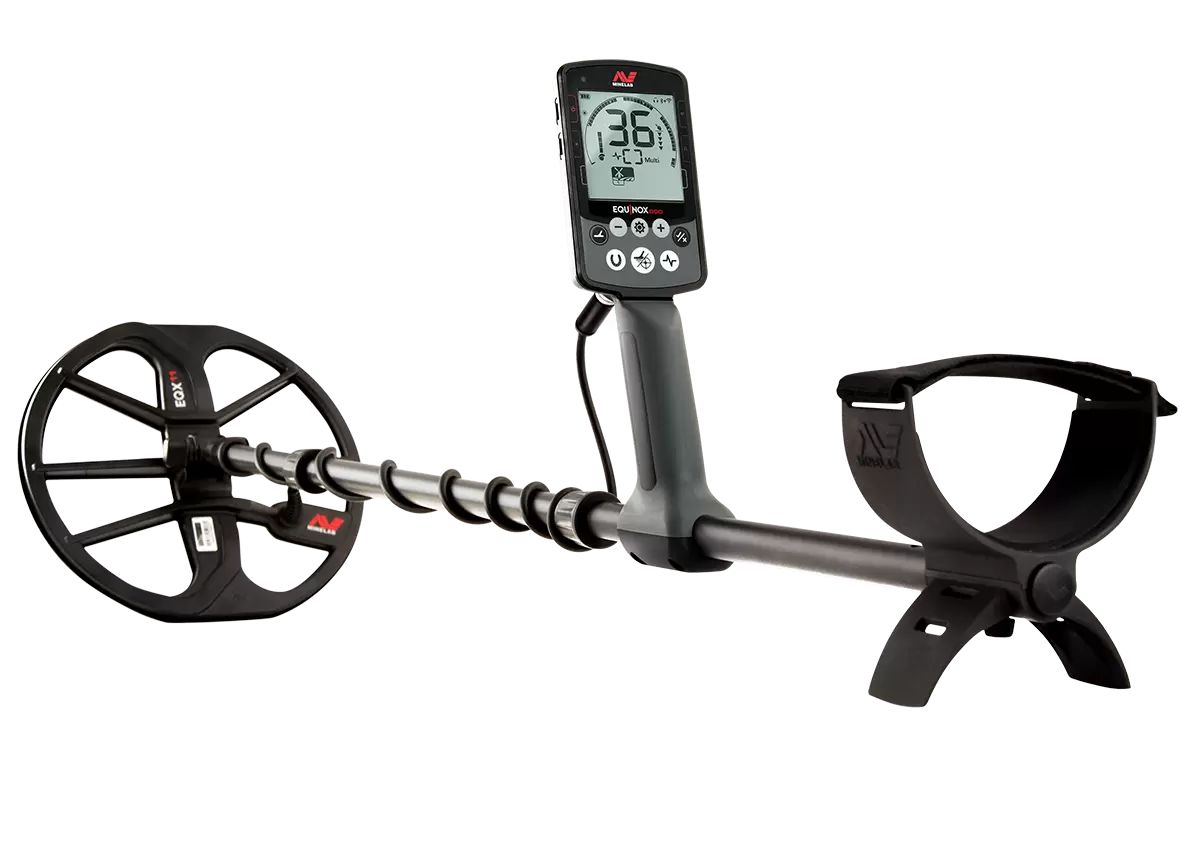 Minelab Equinox 800 + FREE 15" Coil
