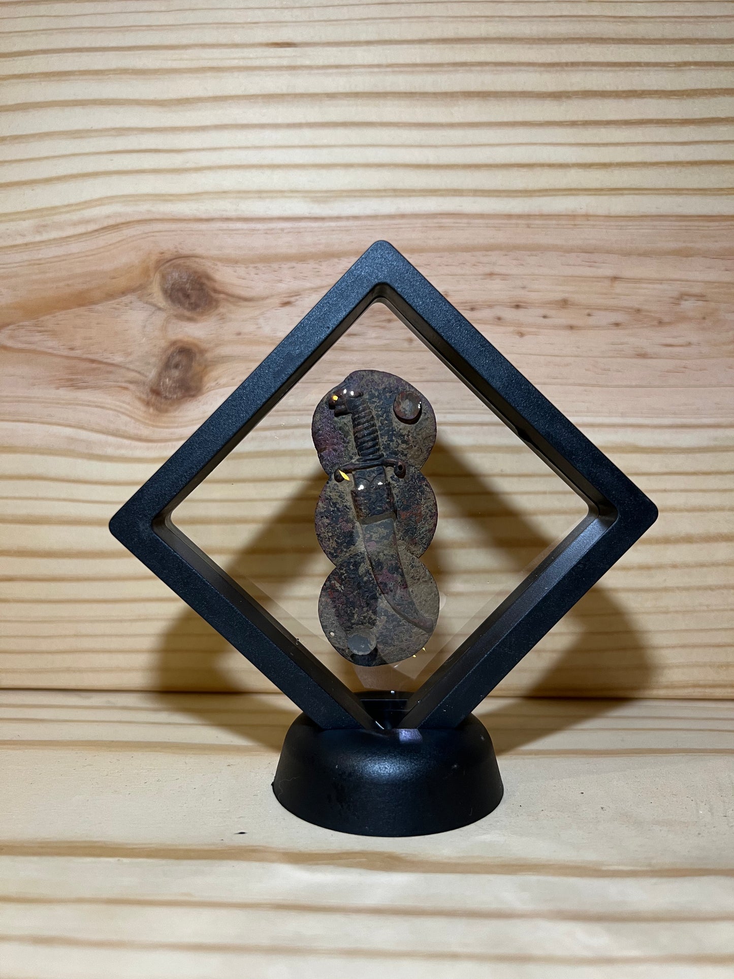 Dagger Brooch #03